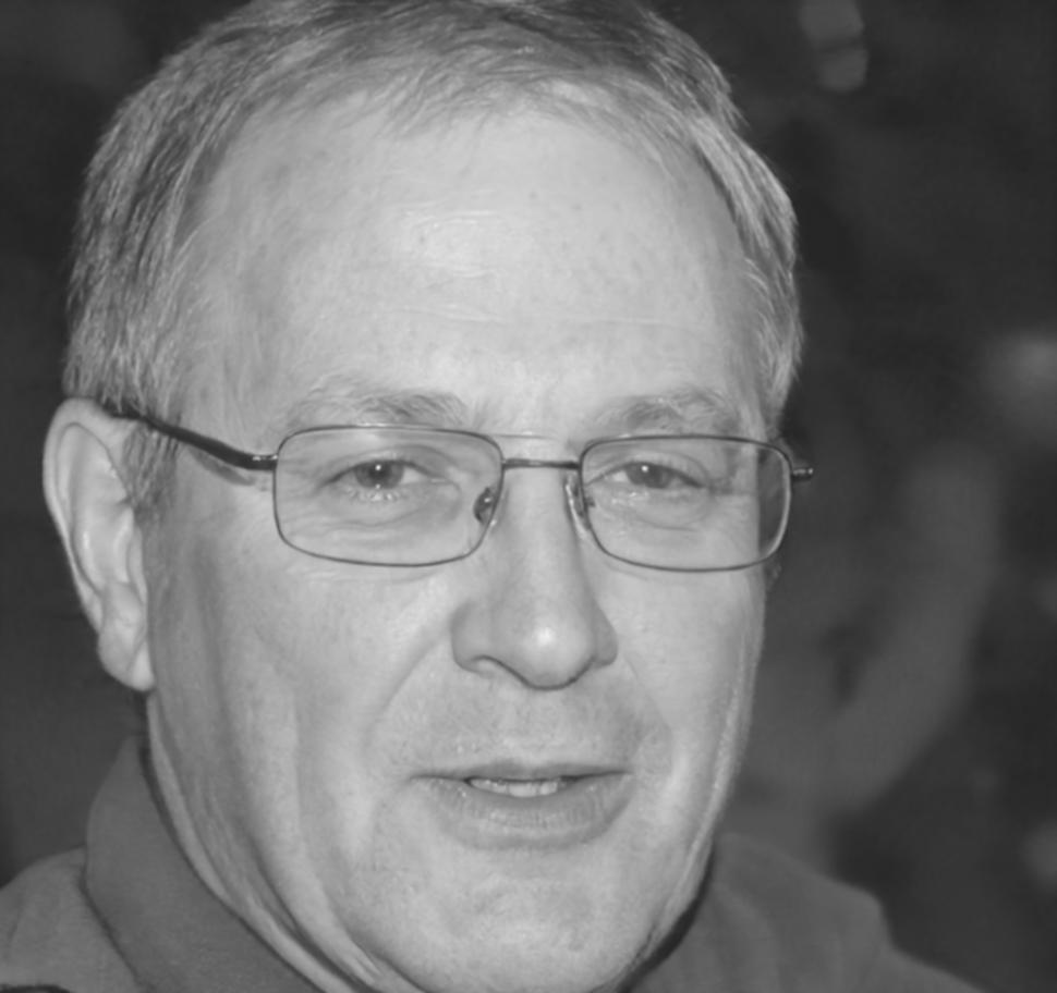 Carlos Ruiz, Director de Educación Financiera